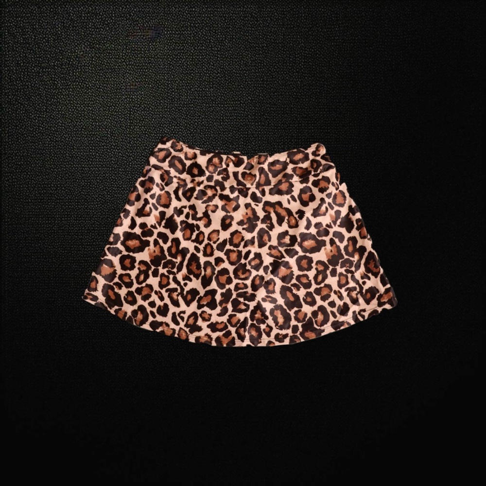 Leopard print skirt